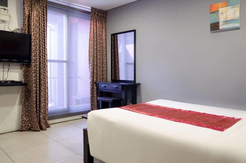 Zen Rooms Santa Cruz Makati City Екстер'єр фото